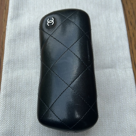 CHANEL Black CC Eyeglasses with Quilted Case - Picture 12 of 14